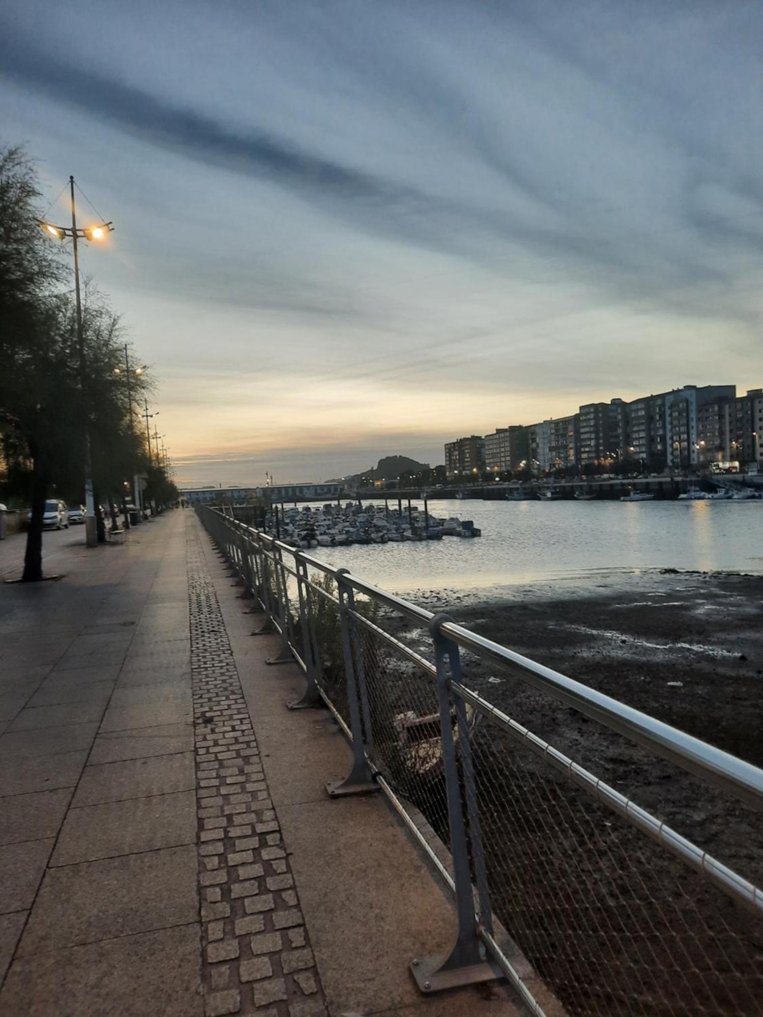 Cerca Estaciones Apartamento Santander
